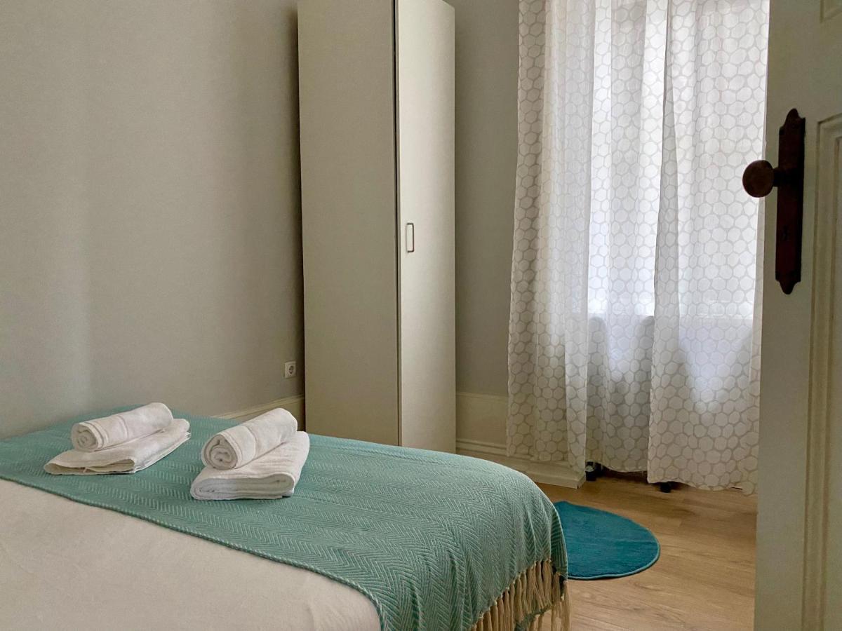 Pompeu Art Nouveau Apartment Aveiro Bagian luar foto